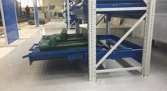 Стеллажи с выкатными платформами S-HEAVY 1000 с нагрузкой до 1000 кг