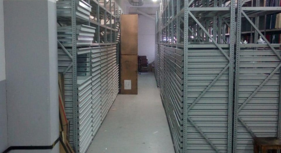 Стеллажи среднегрузовые с ящиками и перегородками для архива конструкторской документации