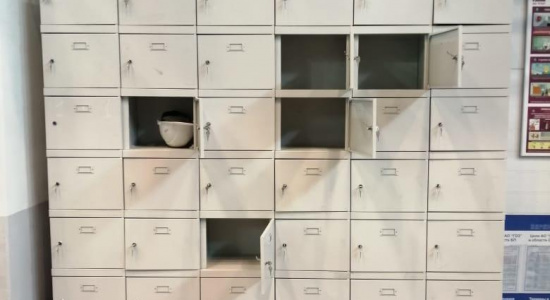 Шкафы для Хранения касок. Касочницы под заказ.