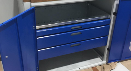 Шкаф инструментальный высотой 1000 мм со столешницей серии HARDO XL