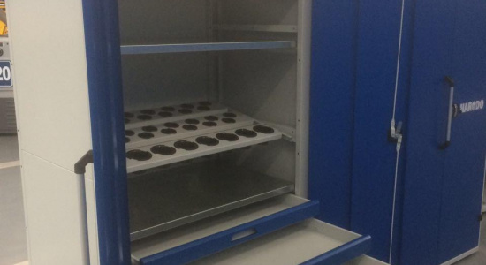 Шкафы промышленные для инструмента и оснастки серии HARDO