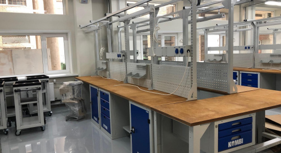 Оснащение слесарно-сборочного участка НИИ 